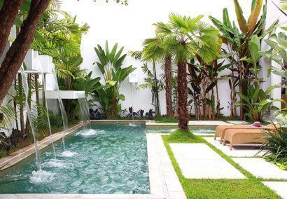 jardim e piscina residencial