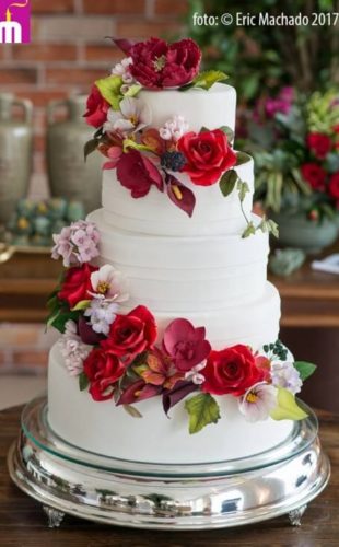 bolo torre casamento floral 310x500