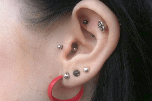 piercing na orelha 4 490x327