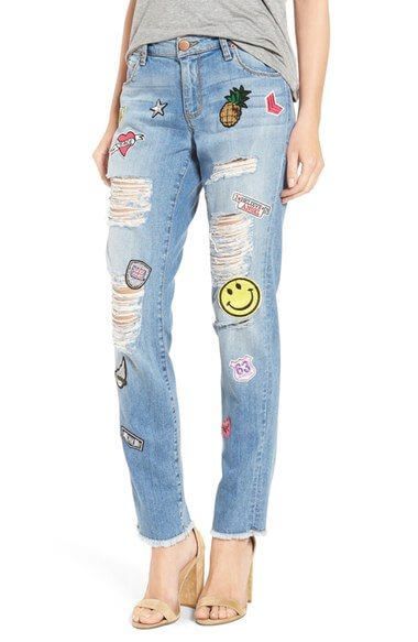 jeans com emblemas 5
