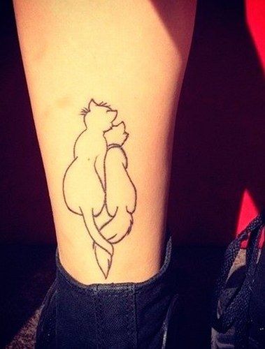 tatuagem de gato na perna 1