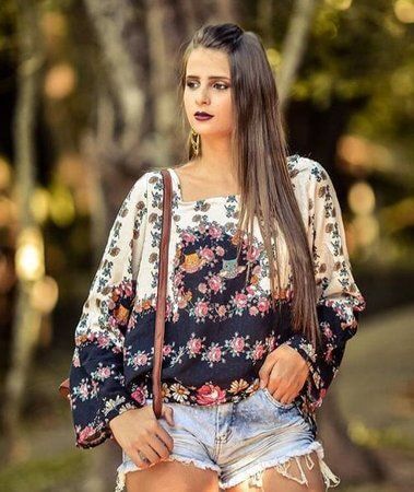 blusa manga flare floral