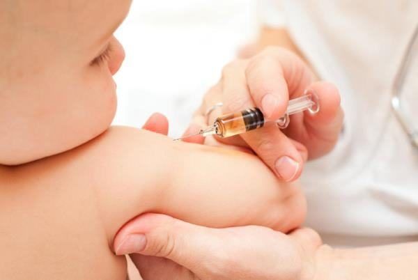 vacinas que o bebe deve tomar