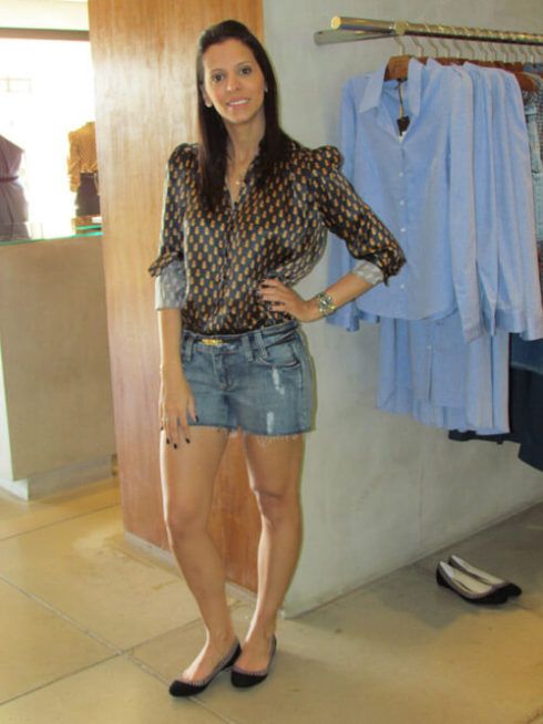 blusa de seda com shorts 1 490x654