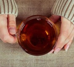 cha de canela acelera a menstruacao