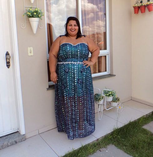 vestido plus size para casamento longo tomara que caia 490x503