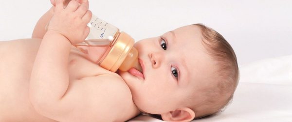 Medidas de água e chá para dar pro Bebê