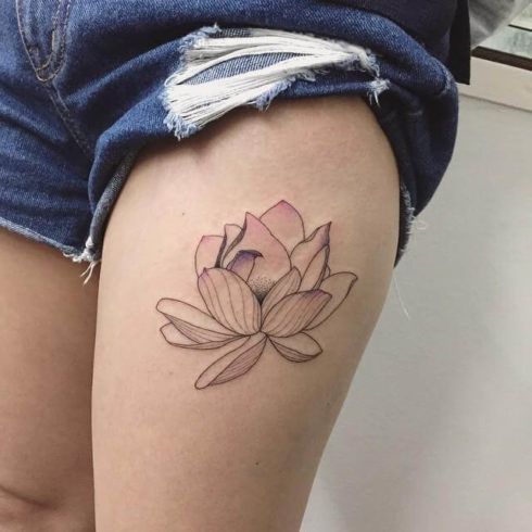 tatuagem flor de lotus na perna 2 490x490