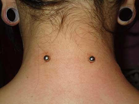 piercing surface no pescoco 1