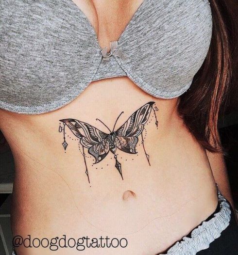 tatuagem borboleta na barriga 1 490x526
