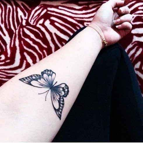 tatuagem borboleta no braço 2 490x490