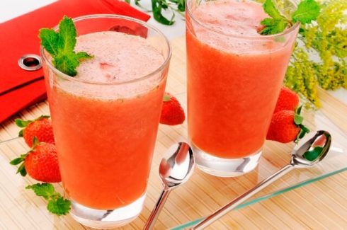 batido detox de morango 490x325