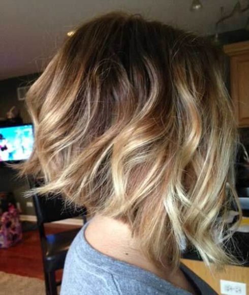 cabelo short bob com luzes 1 490x580